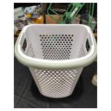 Rolling Hamper White with Daydream Green Handles - Brightroomâ¢ (See Pictures and Description) - Retail: $0