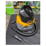 Stinger 2 Gal. 2.5 Peak HP Small Shop Vacuum Wet Dry Vac with Filter Bag  - Retail: $34