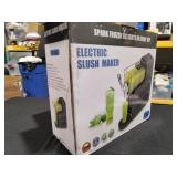 88 oz. Black Large Capacity Self-Cleaning Drink Smoothie Snow Cone Machines with 5 Smart Modes, No Ice Required MSRP $252.00 - Retail: $252