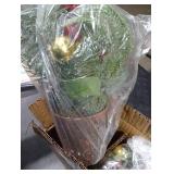 Mini Christmas Tree, Christmas Centerpieces for Tables Mini Christmas Tree with Lights, Tabletop Xmas Tree with Ornaments,Christmas Decoration for Party