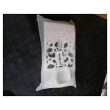 YYaaloa Bulkpcs Small Gift Bags with Handle Bulk 8.26 x 5.9 x 3.15 inch Cow Print White Party Favor Paper Shopping Bags for Kids Birthday Xmas Party Supplies (Small 30pcs)