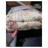 Greenland Home Antique Rose 100% Cotton Heirloom-Quality Quilt Set, 2-Piece Twin/XL, Ecru