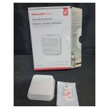 Honeywell Home RCHTSENSOR-1PK, Smart Room Sensor works with T9/T10 WIFI Smart Thermostats