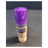 Covergirl Simply Ageless Skin Perfector Essence Foundation, 20 Light, Tinted Skincare Makeup Hybrid, Sheer Tint, Radiant Finish, Glowy Finish, Vegan Formula, 1.0oz