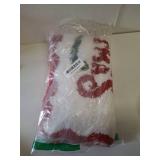 Dunzy Merry Christmas Bathroom Rugs Scalloped Bath Mat Christmas Bathroom Decor Absorbent Soft Red Bath Mats Non Slip Machine Washable Decorative Holiday Shower Rug for Bathtub Sink, 16 x 24 Inch