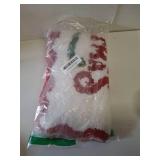 Dunzy Merry Christmas Bathroom Rugs Scalloped Bath Mat Christmas Bathroom Decor Absorbent Soft Red Bath Mats Non Slip Machine Washable Decorative Holiday Shower Rug for Bathtub Sink, 16 x 24 Inch