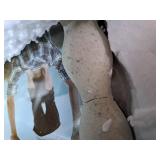 Crack in frame Isaac Jacobs 4x6 Natural Sand Resin Picture Frame, Elegant Undulating Curve Design for Tabletop & Wall Display Photo Frame, Home DÃ©cor, Art, Photo Gallery (4x6, Natural Sand)