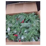 Amaoasis 9 Feet Pre-Lit Christmas Garland, Mixed Pine Decorated with Frosted Berries, Pinecones, 50 LED with Timer, Battery Operated, for Mantle Staircase Indoor and Outdoor