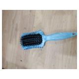 Curl Defining Brush, Curly Hair Brush Products for Effortlessly Detangling Shaping and Styling Women