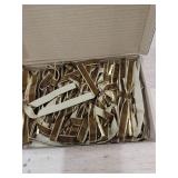 DIYDEC 24PCS Velvet Christmas Bow Ornament 5 x 7 Inch Xmas Wreath Ribbon Bows Christmas Tree Hanging Crafts Gift Bows Pendants for Holiday Home Outdoor Indoor Party Garland Decoration(Brown)