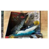 Jurassic World Mattel Jurassic World Rebirth Deluxe Mosasaurus Playset with 7 Interactive Features, 7 Sound Effects & 6 Micro Figures, Folds Up to Carry & Store