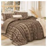 Bedsure Tufted Boho Comforter Set King Size - Light Brown Boho Bed Set, GentleSoftâ¢ 3 Pieces Farmhouse Shabby Chic Embroidery Bedding, Gifts for Woman, Jacquard King Comforter for All Seasons