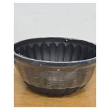 Madigan Medium Black Resin Round Hanging Basket Planter with Drainage Holes