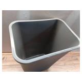 Standard Wastebasket, Silver