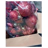 Soulchen 4 Size Burgundy Christmas Balls Ornaments Set 1.57, 2.36, 3.15, 4 Shatterproof Hanging Xmas Balls Assorted Electroplate Christmas Decor for Valentines Day Holiday New Year Decor