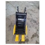 Mini Excavator Bucket Attachment with Teeth 8â