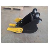 Mini Excavator Bucket Thumb Attachment 20cm