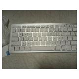 Apple Wireless Bluetooth Keyboard A1314