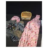 Maiteenly 7 Pcs Couples Halloween Wolf Granny Costume Red Hooded Cape for Adult Werewolf Cosplay with Gloves Mask Basket(Pink,Rose)