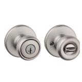 Kwikset Tylo Entry Door Knob with Lock and Key, Secure Keyed Handle Exterior, Front Entrance and Bedroom, Satin Nickel, Pick Resistant SmartKey Rekey Security and Microban