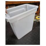 IRIS USA Dog Food Storage Container, Airtight Lid, 2-Cup Scoop, Up to 13 Pounds Pet Food Storage, Versatile Pet Food Bin, Treats, BPA Free, Dark Gray MISSING LID AND SCOOP