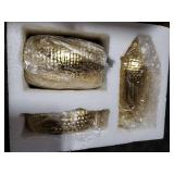 Gold Bathroom Accessory Set - 3 Piece Decorative Ceramic Bathroom Accessories Sets with Lotion Soap Dispenser, Toothbrush Holder/Tumbler and Soap Dish, Golden Gift Set for New Home Decor