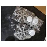 LHYLDS Christmas Decorations 3Pcs White Snowflake Window Lights with Suction Cup Battery Operated Christmas Lights, Hanging Lighted Xmas Window Decoration Indoor Outdoor Xmas Tree Home Decor