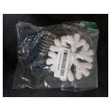 Gejoy Mini Christmas Fur Plush Snowflake Tree Topper 4 Inch White Snow Snowflake Boho Farmhouse Winter Christmas Tree Decoration for Winter Rustic Holiday Decor Xmas Party Decorations