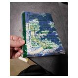 Artoid Mode Blue Snowflakes Happy Hanukkah Table Runner, Chanukah Kitchen Dining Table Decoration for Home Party Decor 13x72 Inch