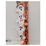 Halloween Ghost Trick or Treat Light-Up Sign
