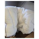 $130 Queen Size Dual Layer 4-Inch Gel Memory Foam Topper