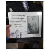 AKFVNSFK Pooh Bear Quote Picture Frame, Farewell Gifts for Women Men Best Friend, Memorial Gifts, Keep Me in Your Heart Photo Frame for 4 x 6 Inch Photo