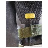 Lukovee Dog Shoes - Waterproof Fleece Lined Dog Boots for Large Small Medium Dogs, Reflective Booties with Non-Slip Rubber Sole for Rain Winter Cold Weather (Black,Size 2)