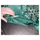 18 X 18 Pillow Covers Christmas Decorative Pillows For Couch Decorative Winter Couch Pillow Cases Set of 2 Soft Green Cushion Covers Square Pillows Covers for Couch Bedroom Living Room Decor