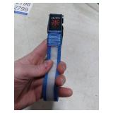 Vizpet LED Dog Collar, Light Up Dog Collar Adjustable USB Rechargeable Super Bright Safety Light Glowing Collars for Dogs(Medium,Blue)