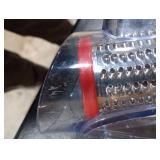 Cheese Grater Rotary, Rotary Grater for Kitchen, Kitchen Grater Vegetable Slicer with 3 Drum Blades, Fast Cutting Cheese Shredder for Vegetables and Nuts