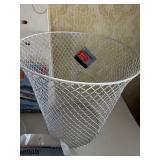 Trash Basket, Pop Up Hamper, Plastic Table and Turntables, Sweater Storage Bags