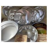 Cake Pans - Wilton Multi-Pan Inserts and Base
