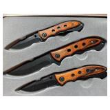 Timber Wolf Knives in Metal Case