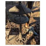 Metal Bird Feeder with Decorative Base