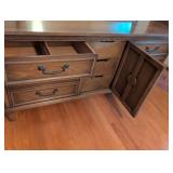 MCM Bedroom Suite Traditional Wood 5-Drawer Dresser with Bronze Handles, 9 drawer Long Dresser with Mirror, Full sized bed with headboard and footboard. Set includes mattress and box spring. Beautiful