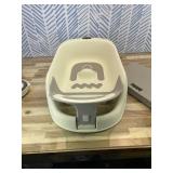 Baby Bath Support, Foldable Newborn Bathtub with Thermometer Infant Non Slip Base Quick Drying Bath Support Safety and Comfort Portable Sink Bathtub for Infants to Toddler (Gray)