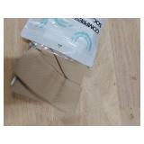 Lin Performance 15-20 mmHg Medical Compression Stockings for Women and Men Thigh High Dot-Top Open Toe Socks for Varicose Vein Swollen legs Travel Flight Pregnant(Beige,M)