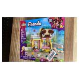 LEGO Friends Pet Accessories Shop Pretend Play Set - Building Toy for Kids, Girls and Boys, Ages 6+ - with 3 Minidolls, Toy Dog, Cat, & Rabbit - Gift Idea for Birthday - 42650