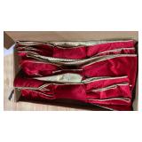 Utehilly 3pcs Large Christmas Bows Velvet Red Bows Holiday Red Christmas Bows Decorations for Wreath Velvet Bows Decor for Christmas Tree Topper, Front Door, Outdoor(14 * 12 inch)