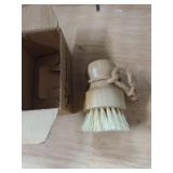 SUBEKYU Bamboo Dish Scrub Brushes for Kitchen, Cleaning Scrubber for Washing Cast Iron Pan/Pot, Natural Sisal Bristles, 1 Pack