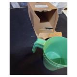 Relaxweex 2 Pcs Bird Seed Scoop, Pet Food Scoop Large Capacity Suitable Narrow Spout for Small Animal Food Tube Feeders Ease in Filling Bird Feeders, Green