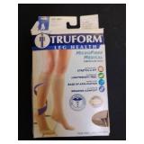 Truform 20-30 mmHg Compression Stockings for Men and Women, Knee High Length, Closed Toe, Beige, X-Large