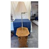 Oak Magazine Rack Side Table with Adjustable Lamp