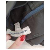 Amazon Essentials Mens Classic-Fit Wrinkle-Resistant Flat-Front Chino Pant